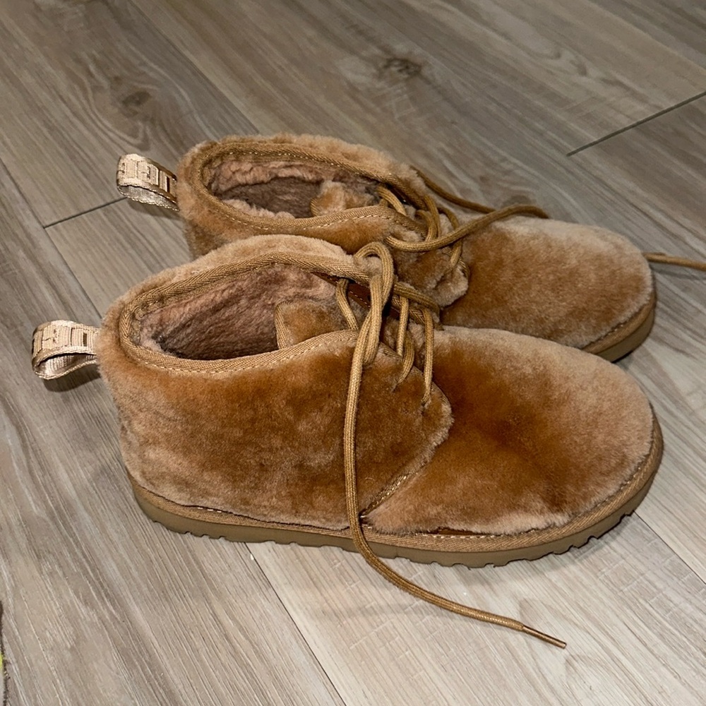 UGG Women's Neumel Cozy